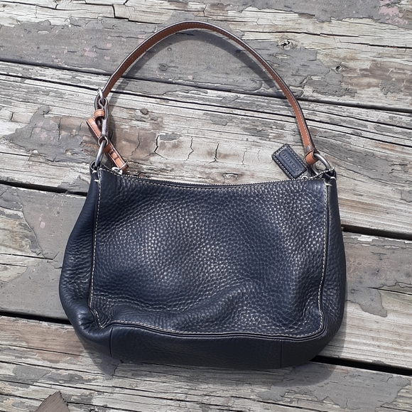 FIRM Coach Chelsea Black Pebble Leather Purse - Picture 4 of 8